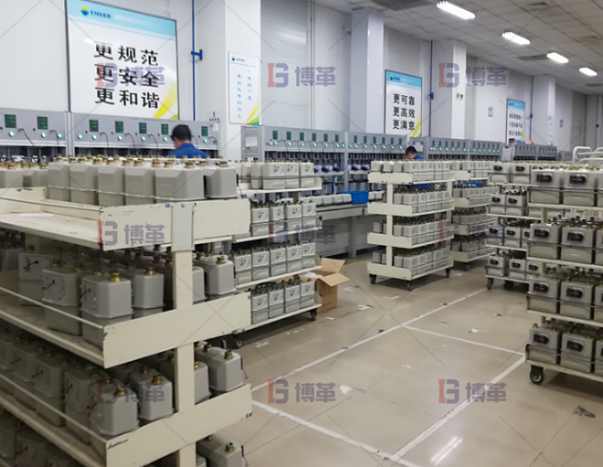 集中測試目視化及規劃，利用治具進行測試自動化設計
